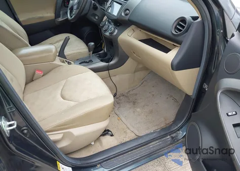 2010 Toyota Rav4 z USA, uszkodzony, nr VIN 2T3BF4DV5AW071020